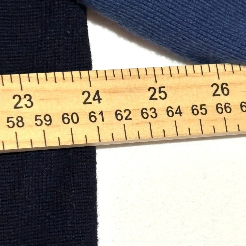 Club Room Men's XL V-Neck‎ Argyle Sweater Merino Wool Blend Blue Navy Preppy